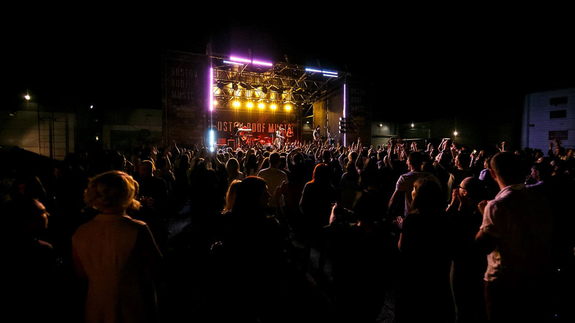 Концерт LINDA