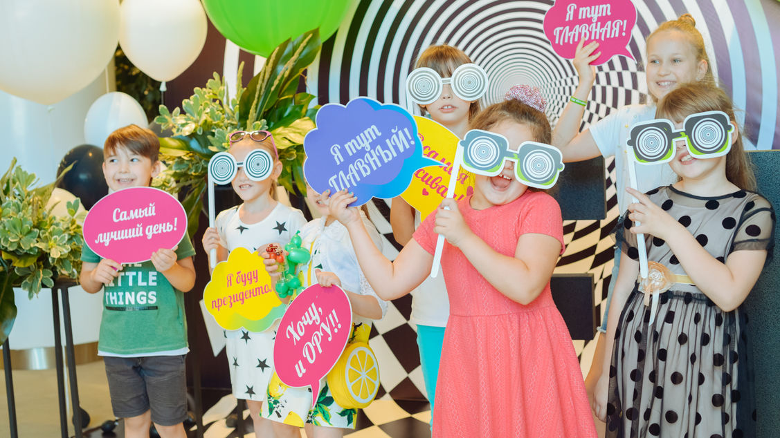 Семейный фестиваль Family fast Dessange совместно с салоном «Кенгуру», Casa Italia