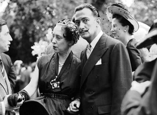 Стильный вечер от проекта Культограм: «Эльза Скиапарелли. Эльза Горячее Сердце!»