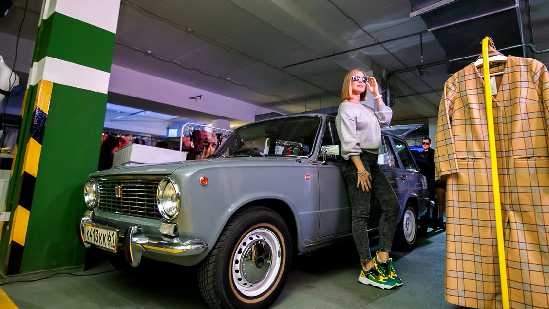 Garage Sale на парковке Галереи Астор 26-27 октября