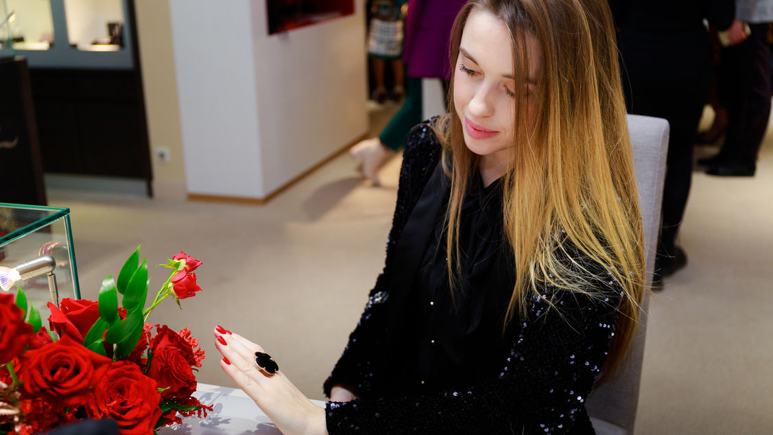 Открытие корнера Pasquale Bruni