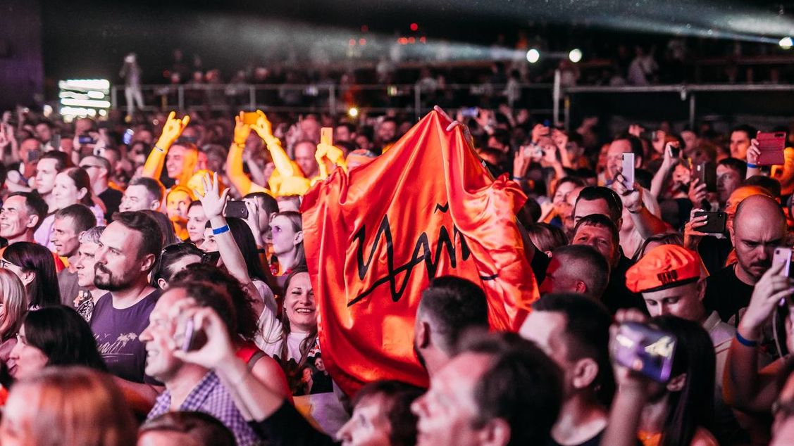 Группа "Чайф" на крыше Галереи "АСТОР"