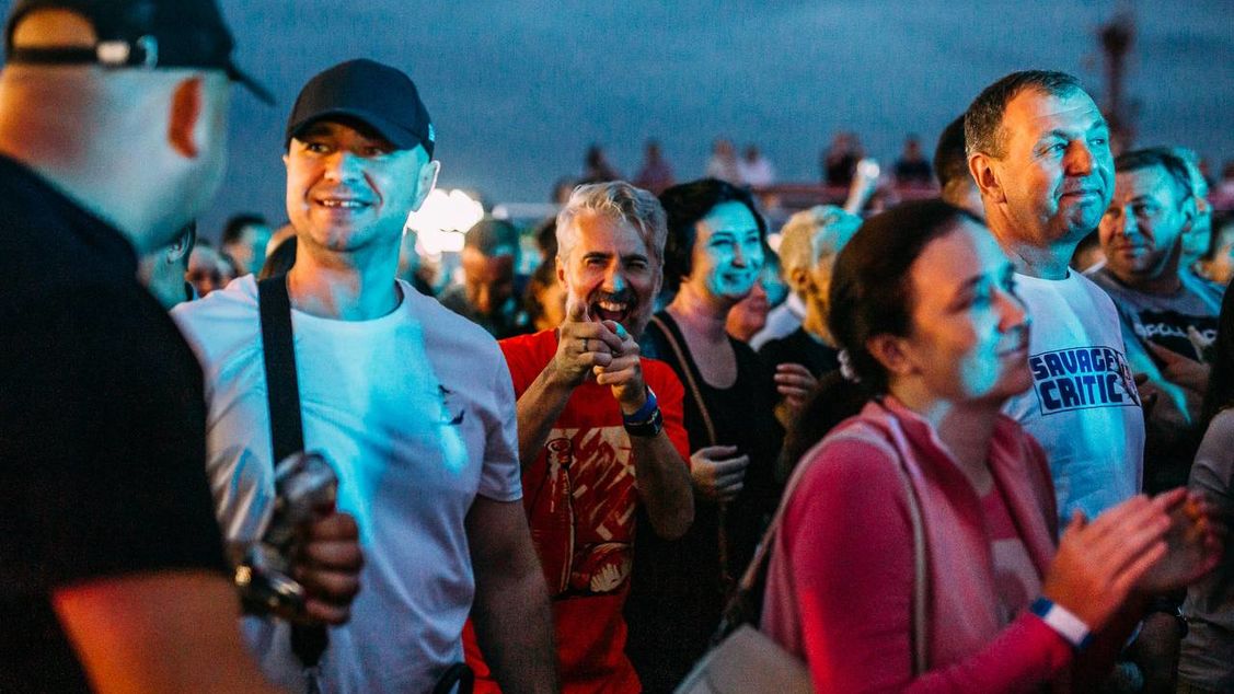 Группа "Чайф" на крыше Галереи "АСТОР"