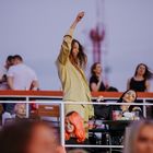 Линда на крыше Галереи "АСТОР"