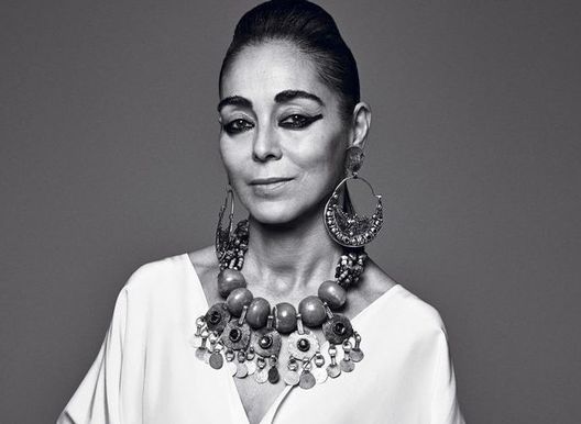 Лекция Ольги Софиной: " ШИРИН НЕШАТ: ВОСТОК-ЗАПАД"